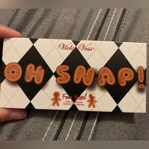 Violet Voss Oh Snap palette